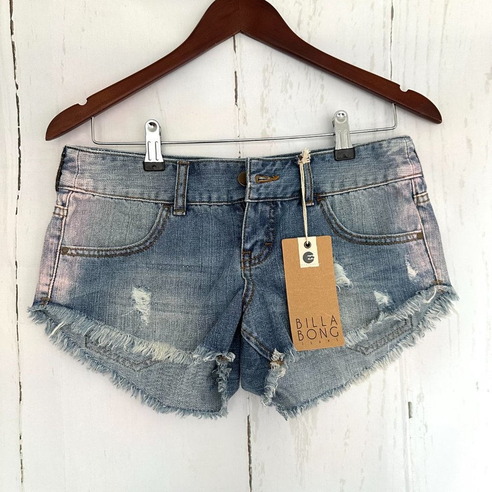 NWT BILLABONG Laneway Distressed Cutoff Denim Shorts Mid Rise Size 27